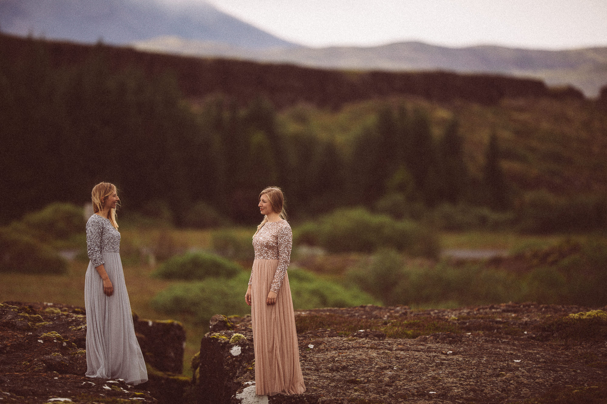 Export x3 5D4 5602 Anja & Damaris @thingvellier 2